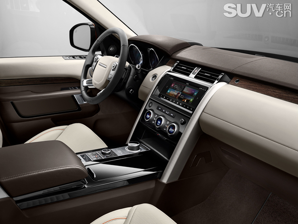 1488351720303615.jpg INTERIOR_DRIVERS SEAT (2).jpg