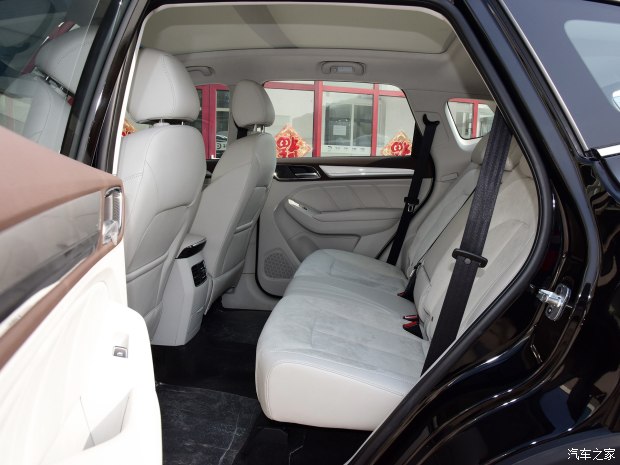 上汽集团 荣威RX5新能源 2017款 ERX5 EV400 电动互联至尊版 上汽集团 荣威RX5新能源 2017款 ERX5 EV400 电动互联至尊版