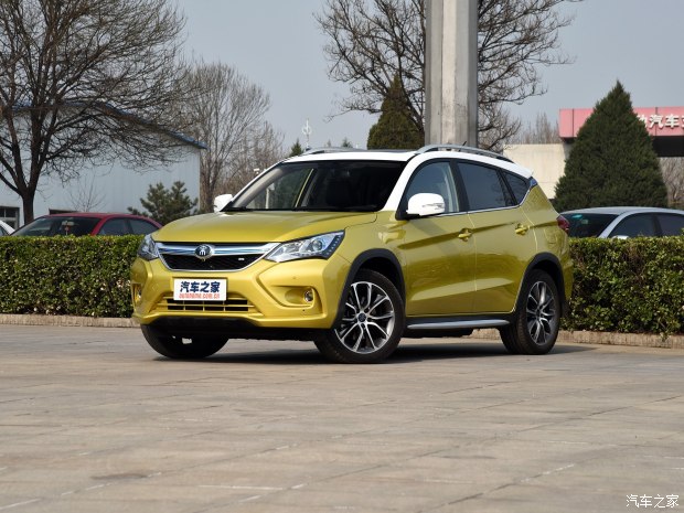 比亚迪 宋新能源 2017款 EV300 尊贵型 比亚迪 宋新能源 2017款 EV300 尊贵型