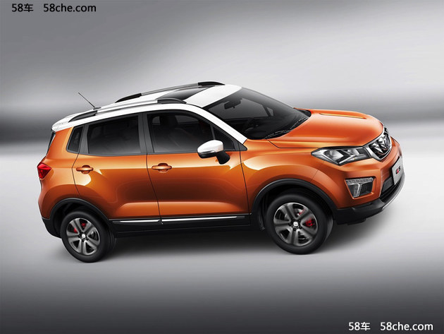 长安CS15天窗版明日上市 将推两款车型