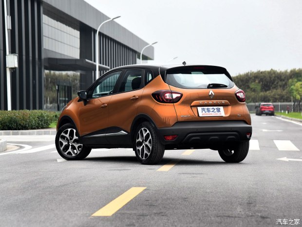 雷诺(进口) 卡缤 2017款 基本型 雷诺(进口) 卡缤 2017款 基本型