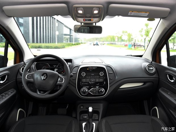 雷诺(进口) 卡缤 2017款 基本型 雷诺(进口) 卡缤 2017款 基本型